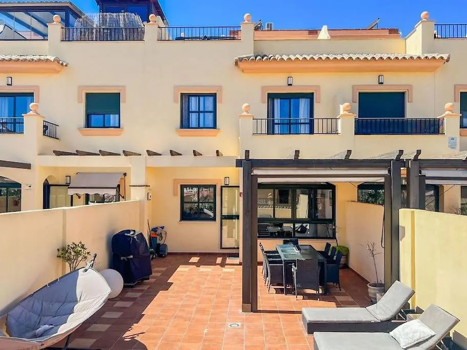 Las Flores 3 Fuengirola Holiday home